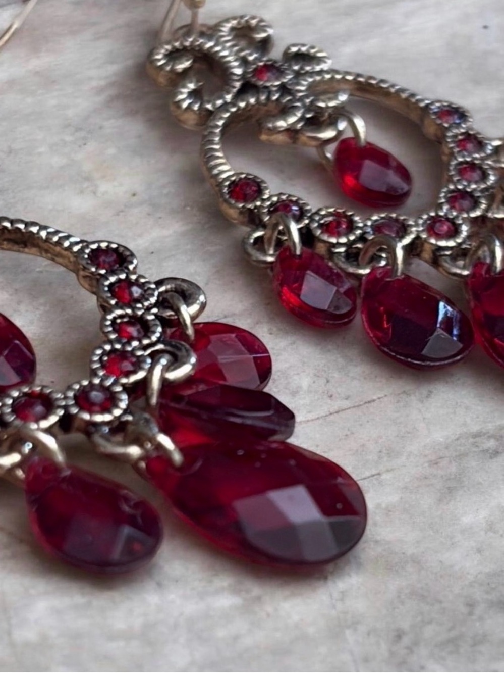 Vintage Avon Victorian Revival Scrollwork Red Teardrop Chandelier Earrings 2”